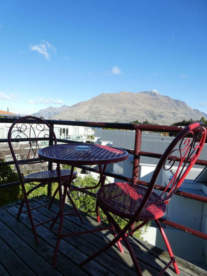 Caples Court Motel&Apartments Queenstown Extérieur photo